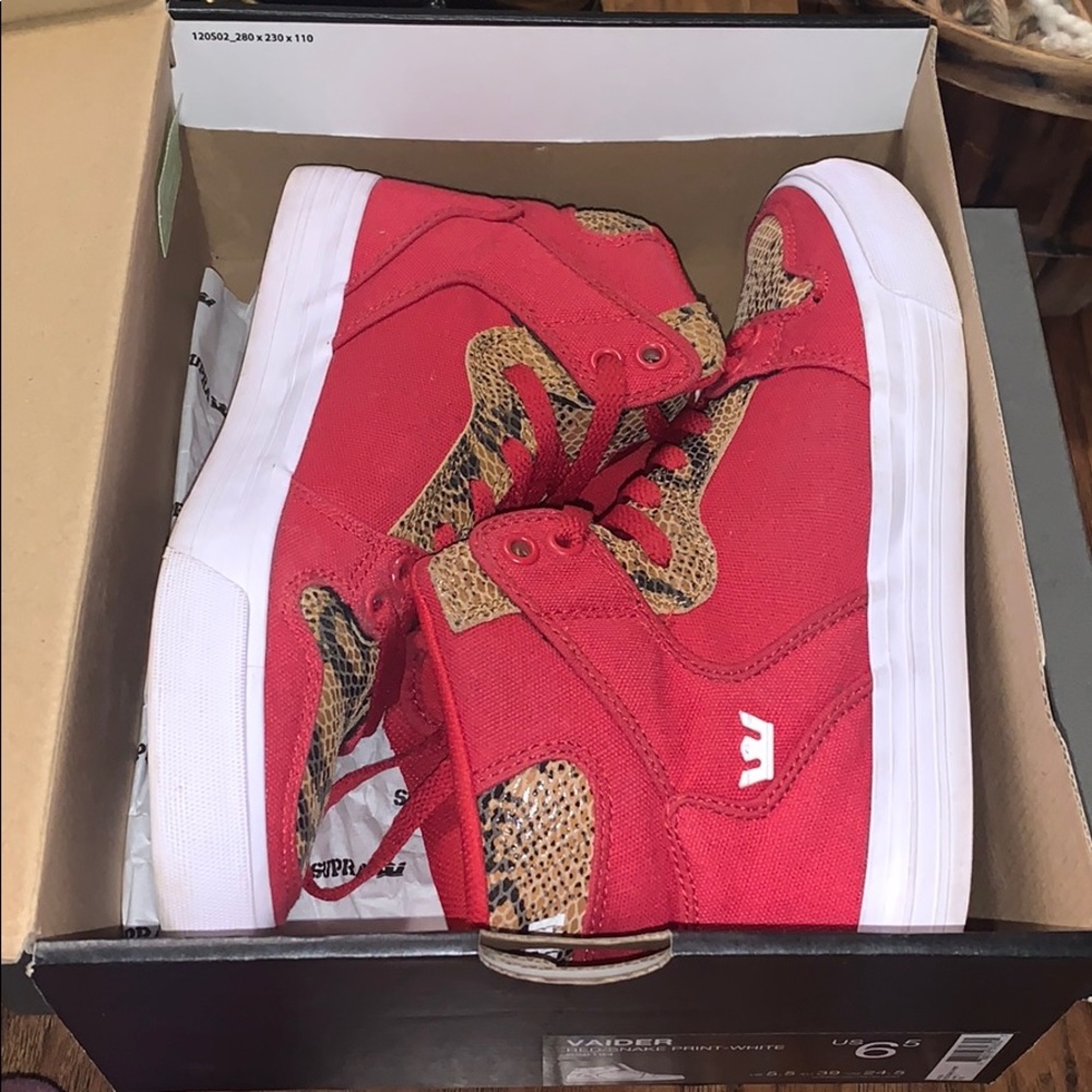Supra